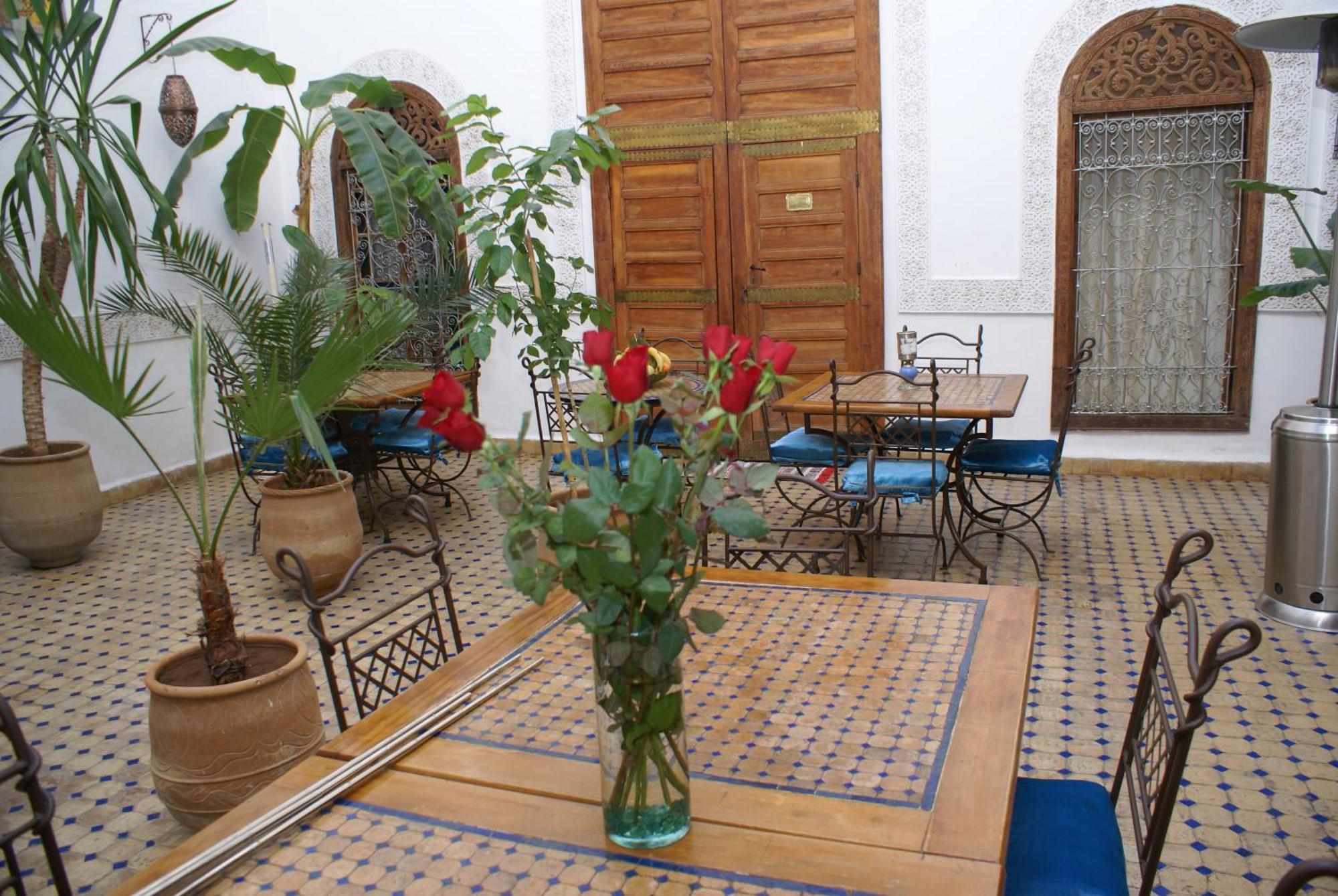 Riad Attarine Фес Экстерьер фото