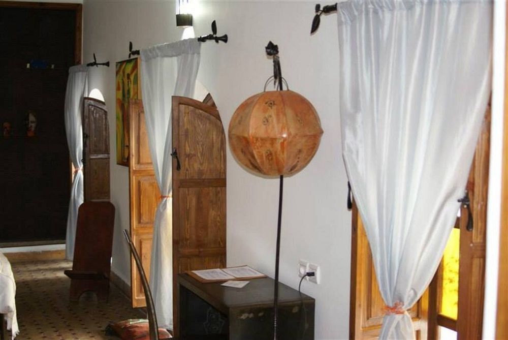 Riad Attarine Фес Экстерьер фото